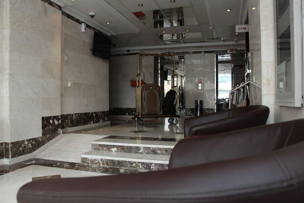Flamingo Hotel Apartments 아부다비 외부 사진