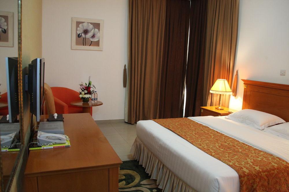 Flamingo Hotel Apartments 아부다비 외부 사진